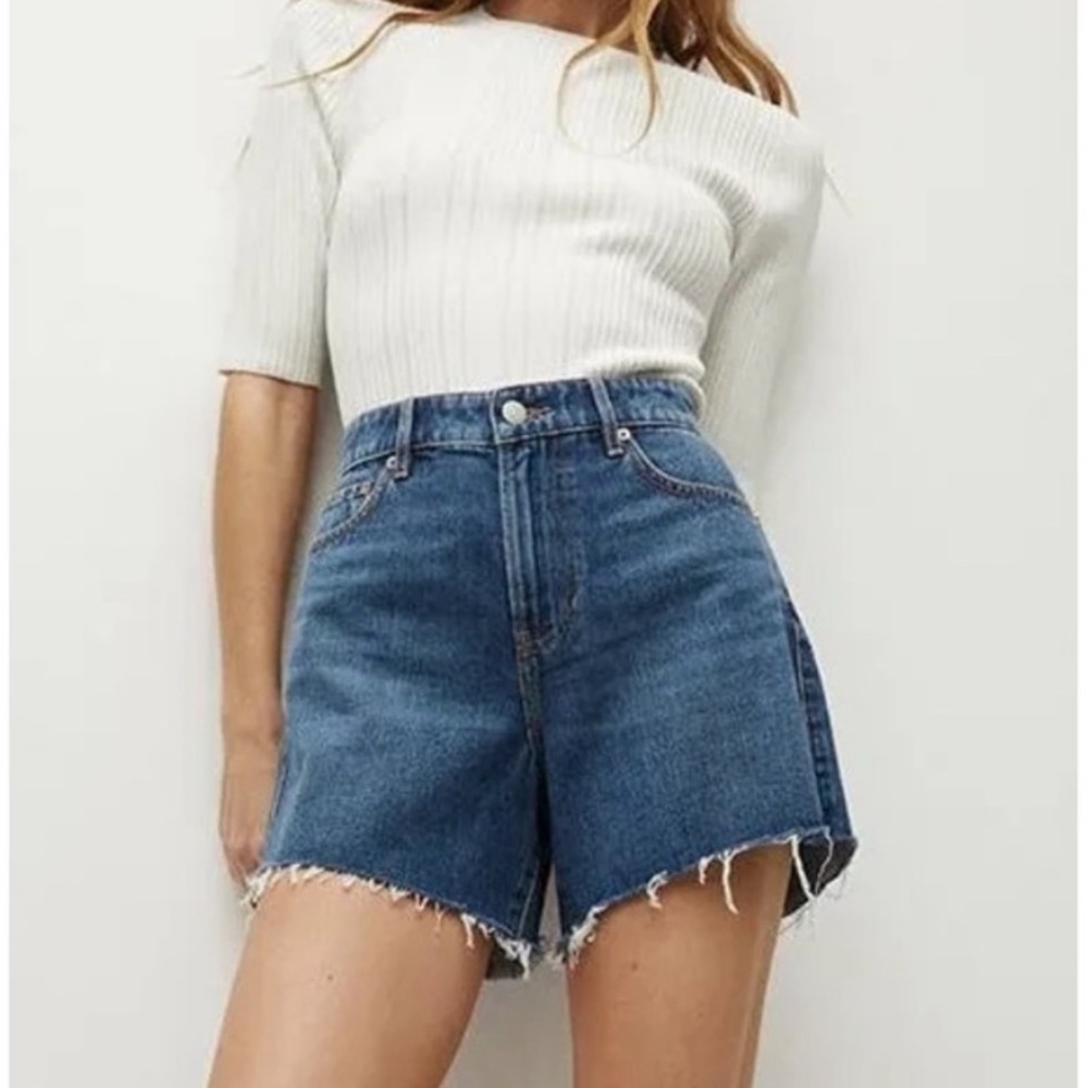 Everlane • The Denim Short in Organic Cotton with Raw Hem